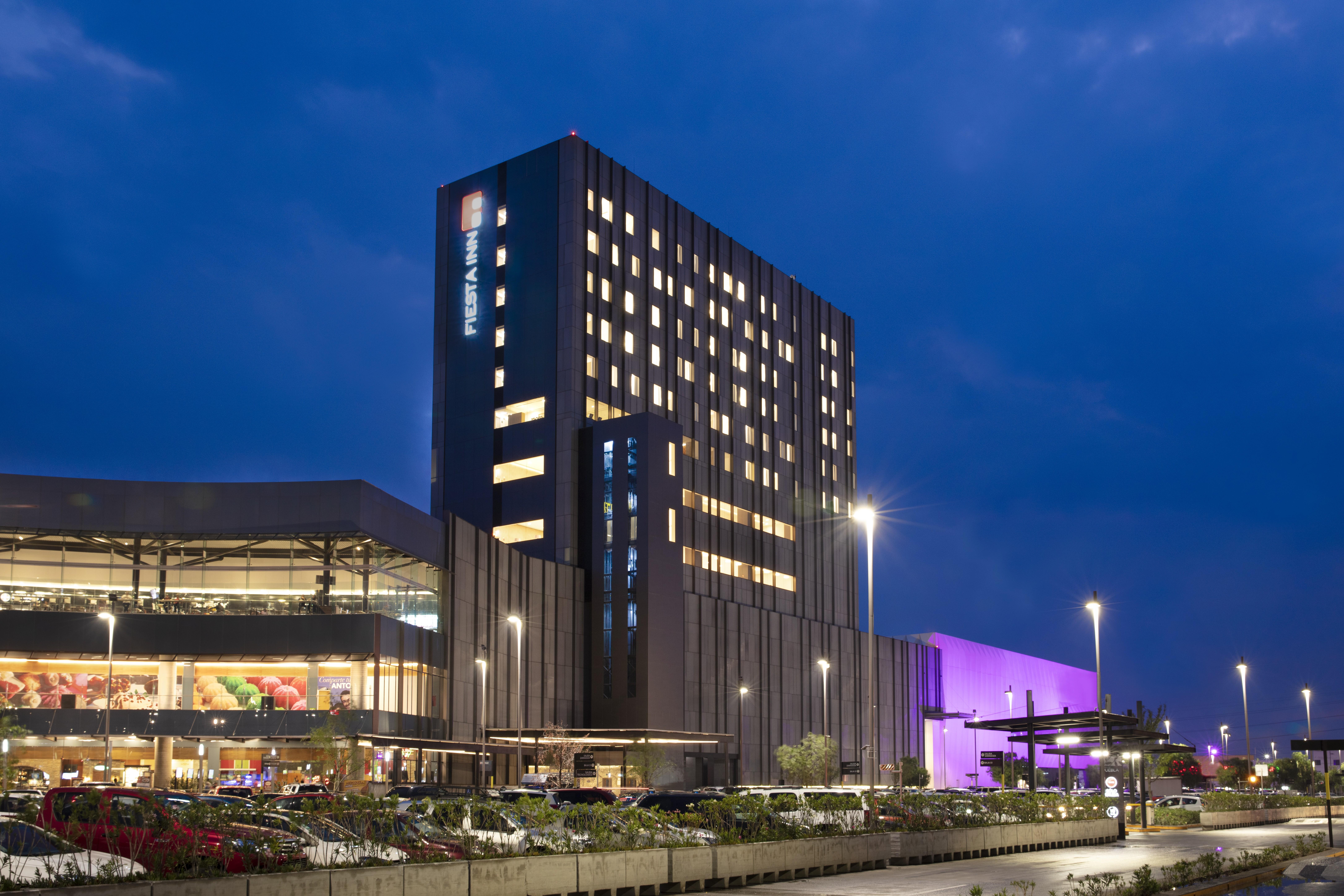 Fiesta Inn Parque Puebla Exteriör bild
